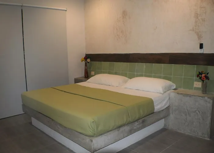 The Blue Pearl Suites *