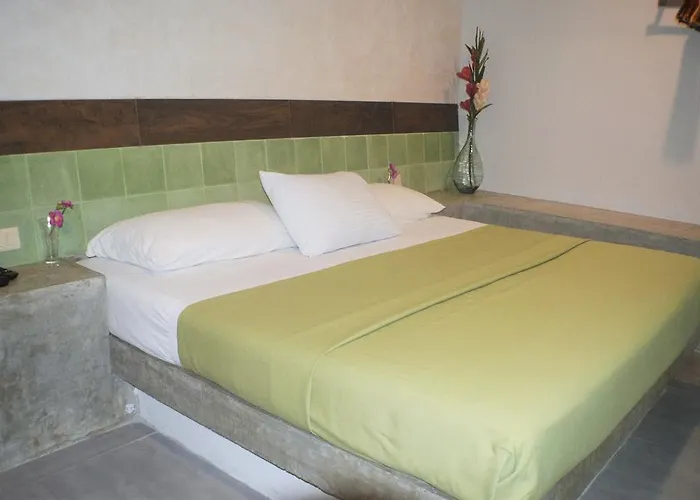 The Blue Pearl Suites *