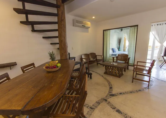 The Blue Pearl Suites